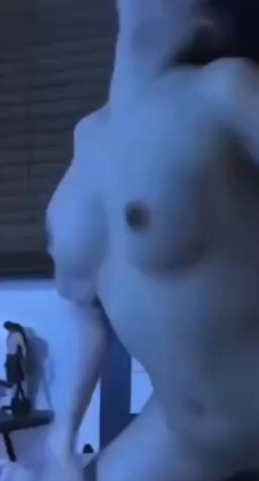 7438541669103578